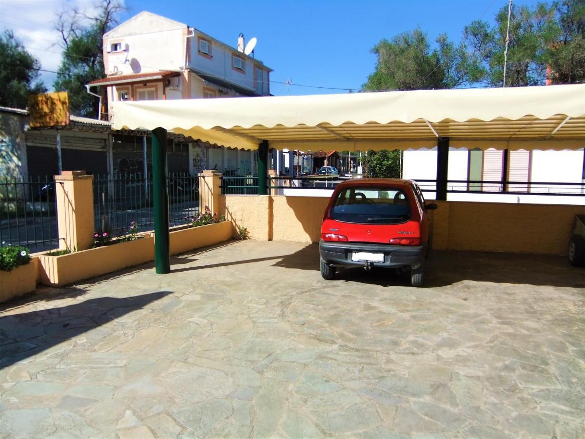 Nikos Apartments 1 กาวอส ภายนอก รูปภาพ